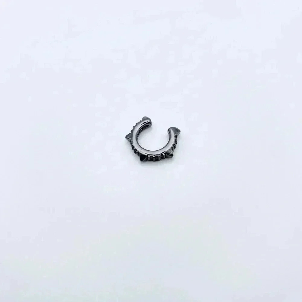 Ear Cuff - Picture 2 of 2